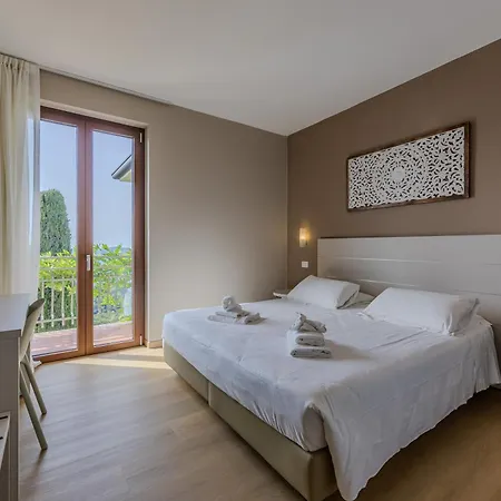 San Michele 4*