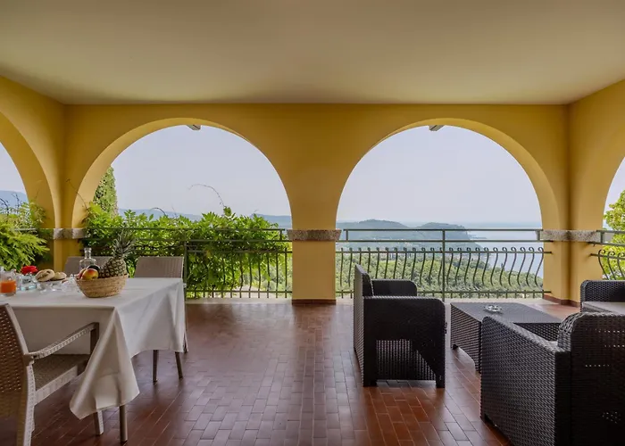 San Michele 4* Costermano sul Garda