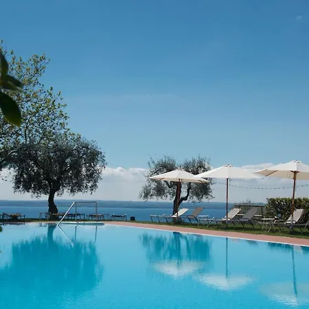 San Michele Apartmanhotel Costermano